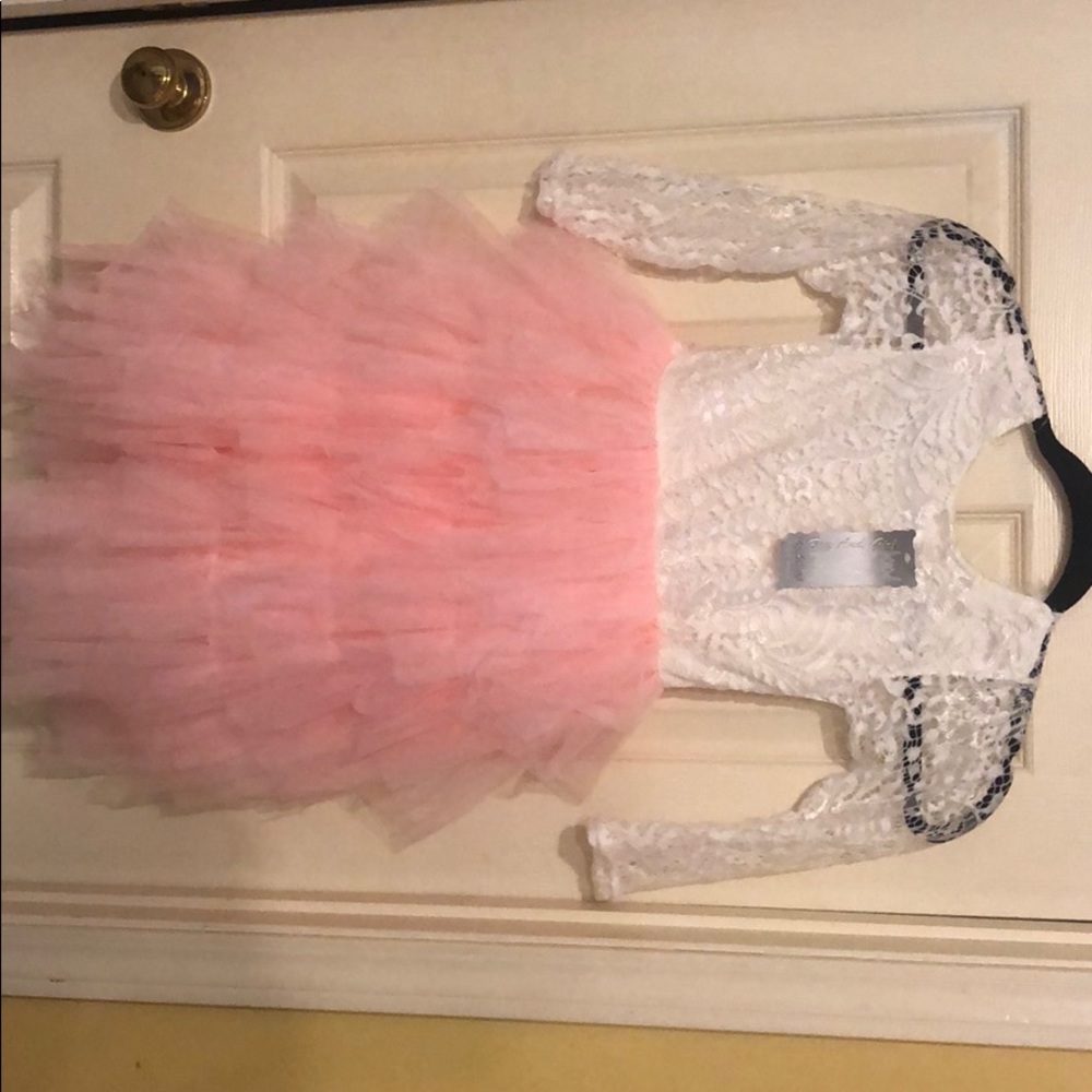 Little girls pink/white lace dress NWT!